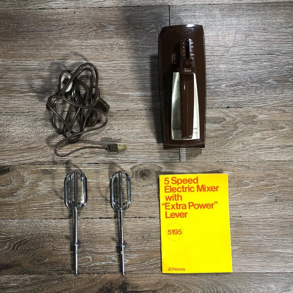 JC Penney 5 Speed Brown Electric Mixer 5195 with Beater Power Cord Manual Tested